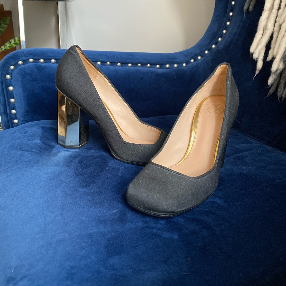 Tory Burch Regina Pump - Gold and Black fabric